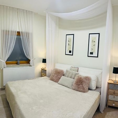 Villa Relax Apartman Gárdony Exterior photo